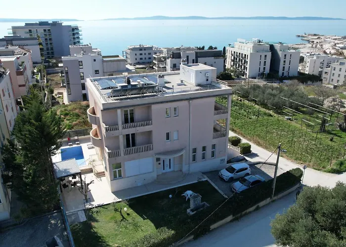 Lägenhet Pjer - Pool & Private Parking Near Znjan Split