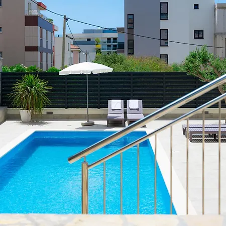 Apartments Villa Pjer * Split