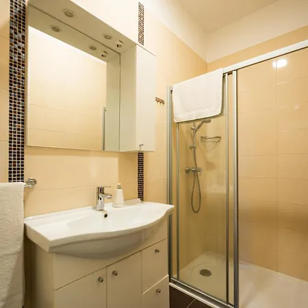 Pjer - Pool & Private Parking Near Znjan Appartement Split