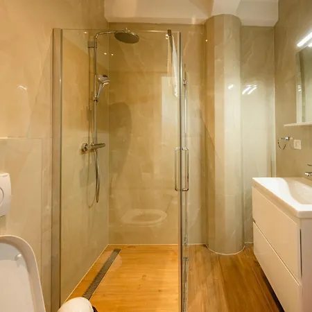 Appartement Pjer - Pool & Private Parking Near Znjan Split