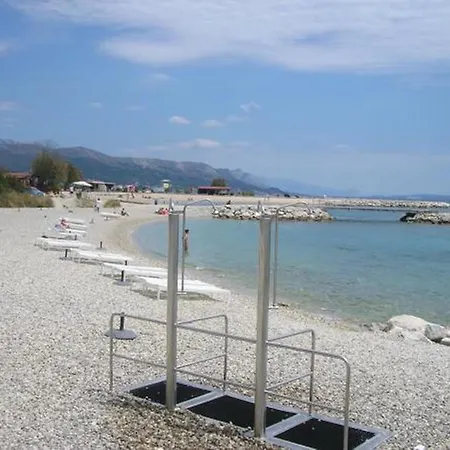 Pjer - Pool & Private Parking Near Znjan * Split