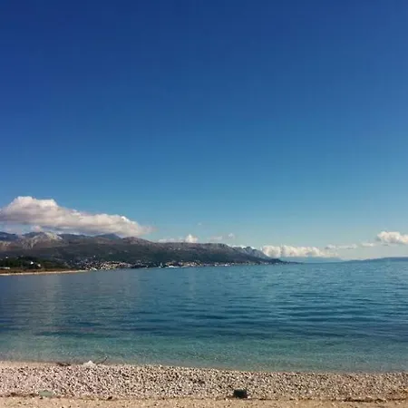 Pjer - Pool & Private Parking Near Znjan * Split