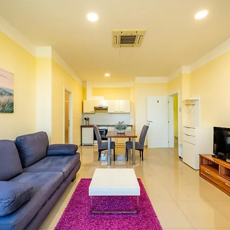 Daire Pjer - Pool & Private Parking Near Znjan Split